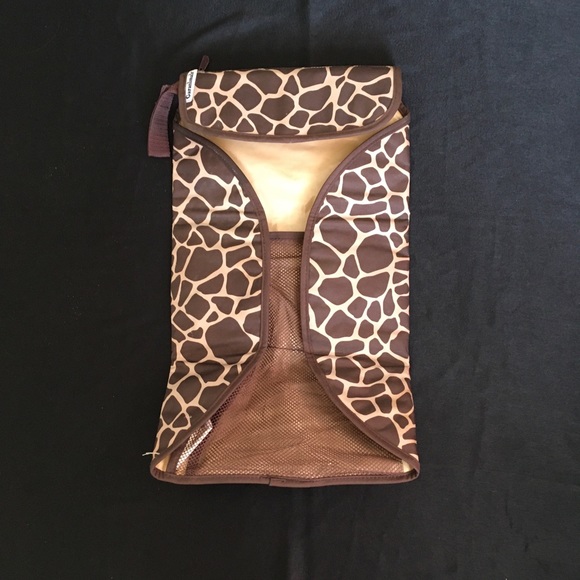 BABY DIAPER CHANGING WALLET - Picture 1 of 6